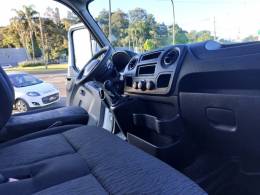 RENAULT - MASTER - 2018/2019 - Branca - R$ 198.900,00