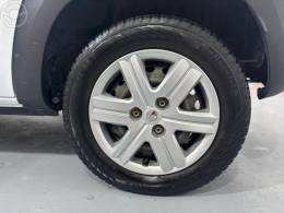 RENAULT - KWID 1.0 12V SCE FLEX ZEN MANUAL - 2021/2022 - BRANCA - R$ 44.900,00