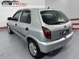 CHEVROLET - CELTA 1.0 MPFI SUPER 8V FLEX 4P MANUAL - 2007/2008 - PRATA - R$ 23.900,00