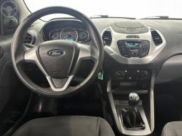 FORD - KA 1.0 SE PLUS 12V FLEX 4P MANUAL - 2016/2017 - BRANCA - R$ 41.900,00