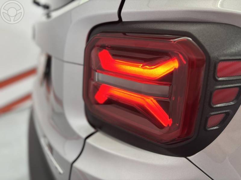 JEEP - RENEGADE 1.3 SPORT T270 16V TURBO FLEX 4P AUTOMÁTICO - 2023/2023 - PRATA - R$ 103.900,00