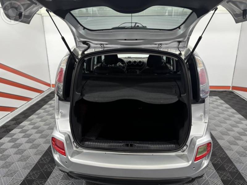 CITROËN - C3 PICASSO 1.5 TENDANCE 4P FLEX MANUAL - 2015/2015 - PRATA - R$ 41.900,00