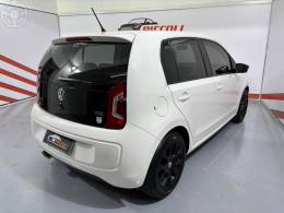 VOLKSWAGEN - UP 1.0 TSI MOVE UP 12V FLEX 4P MANUAL - 2016/2017 - BRANCA - R$ 62.900,00