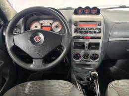 FIAT - STRADA 1.8 MPI ADVENTURE LOCKER CD 16V FLEX 2P MANUAL - 2011/2011 - BRANCA - R$ 54.900,00