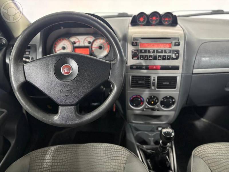 FIAT - STRADA 1.8 MPI ADVENTURE LOCKER CD 16V FLEX 2P MANUAL - 2011/2011 - BRANCA - R$ 54.900,00
