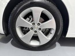 CHEVROLET - CRUZE 1.8 LT 16V FLEX 4P AUTOMÁTICO - 2014/2014 - BRANCA - R$ 61.900,00