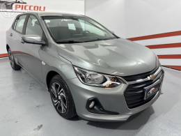 CHEVROLET - ONIX 1.0 LT2 FLEX 4P MANUAL - 2024/2025 - PRATA - R$ 79.900,00