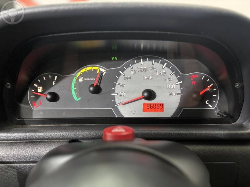 FIAT - UNO 1.0 MPI LE WAY ECONOMY 8V FLEX 2P MANUAL - 2012/2013 - VERMELHA - R$ 26.900,00