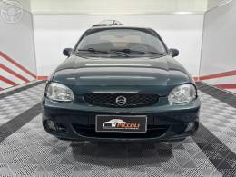 CHEVROLET - CORSA 1.6 MPFI GLS SEDAN 8V 4P MANUAL - 2000/2001 - VERDE - R$ 19.900,00