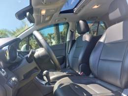 CHEVROLET - TRACKER - 2017/2018 - Prata - R$ 96.900,00