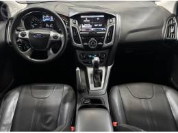 FORD - FOCUS 2.0 TITANIUM HATCH 16V FLEX 4P AUTOMÁTICO - 2015/2015 - CINZA - R$ 59.900,00