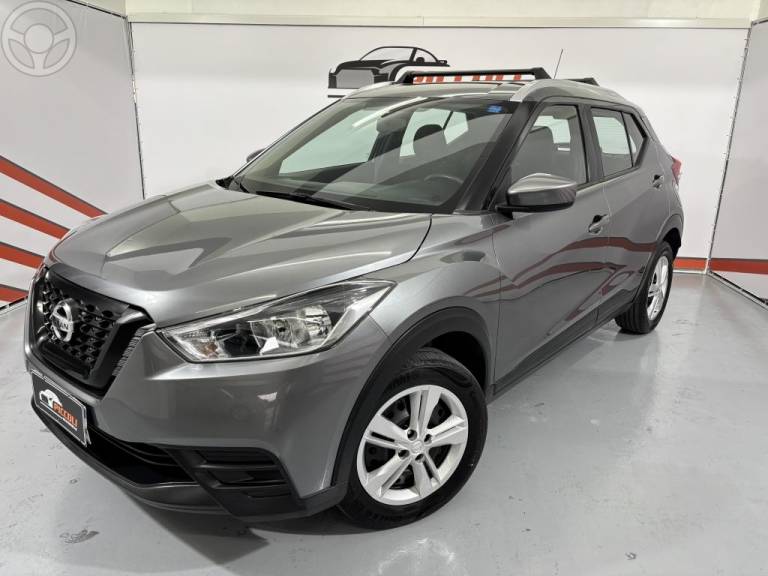 NISSAN - KICKS 1.6 16V FLEX S XTRONIC 4P AUTOMÁTICO - 2019/2020 - CINZA - R$ 81.900,00