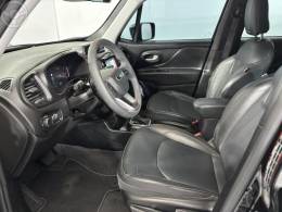 JEEP - RENEGADE 1.3 LONGITUDE T270 TURBO FLEX 4P AUTOMÁTICO - 2022/2023 - PPRETA - R$ 114.900,00