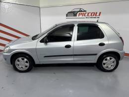 CHEVROLET - CELTA 1.0 MPFI SUPER 8V FLEX 4P MANUAL - 2007/2008 - PRATA - R$ 23.900,00