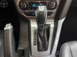 FORD - FOCUS 2.0 TITANIUM HATCH 16V FLEX 4P AUTOMÁTICO - 2015/2015 - CINZA - R$ 59.900,00