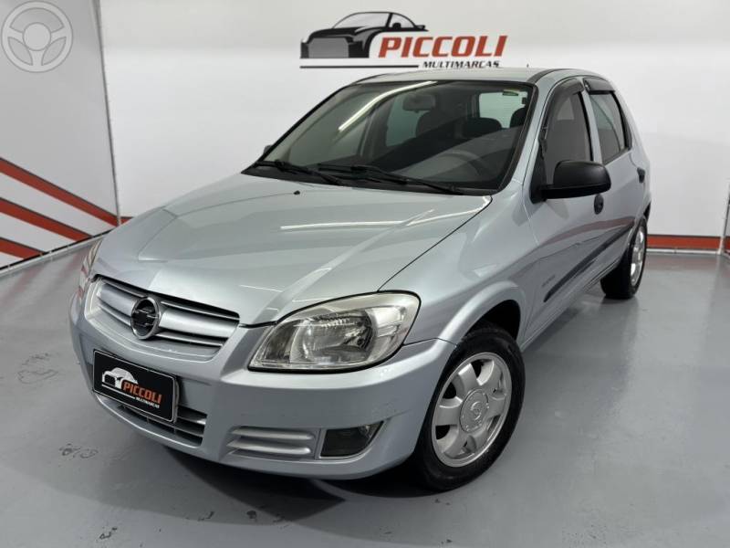 CHEVROLET - CELTA 1.0 MPFI SUPER 8V FLEX 4P MANUAL - 2007/2008 - PRATA - R$ 23.500,00