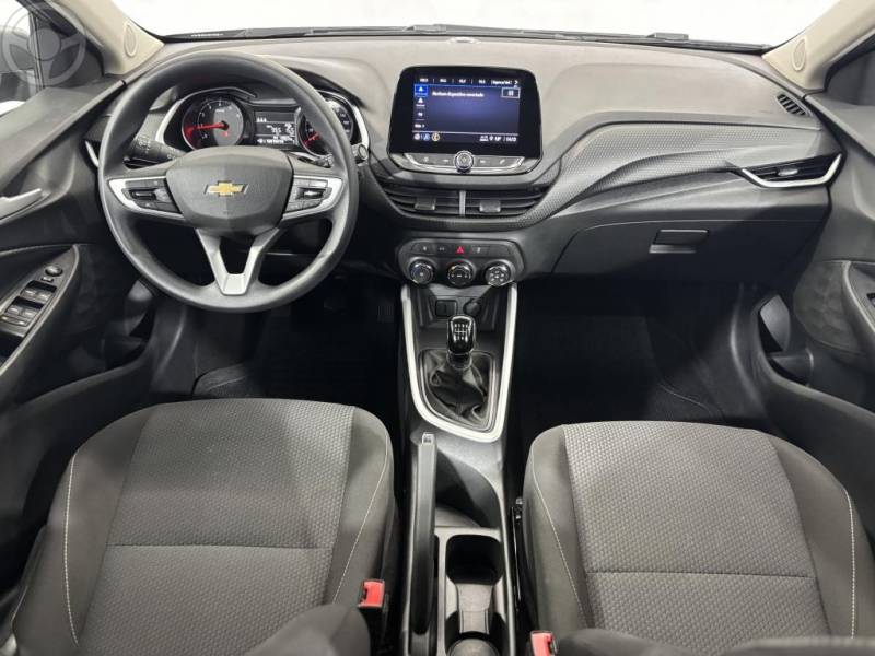 CHEVROLET - ONIX 1.0 LT2 FLEX 4P MANUAL - 2024/2025 - PRATA - R$ 76.500,00