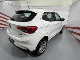 FIAT - ARGO 1.0 FIREFLY FLEX DRIVE MANUAL - 2023/2024 - BRANCA - R$ 69.900,00