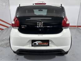 FIAT - MOBI 1.0 8V EVO FLEX LIKE. MANUAL - 2022/2023 - BRANCA - R$ 52.900,00
