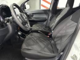 FIAT - MOBI 1.0 8V EVO FLEX LIKE. MANUAL - 2022/2023 - BRANCA - R$ 53.900,00