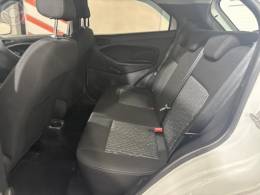 FORD - KA 1.0 SE PLUS 12V FLEX 4P MANUAL - 2016/2017 - BRANCA - R$ 41.900,00