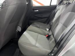 CHEVROLET - ONIX 1.0 LT2 FLEX 4P MANUAL - 2024/2025 - PRATA - R$ 76.900,00