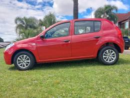 RENAULT - SANDERO - 2009/2009 - Vermelha - R$ 23.900,00